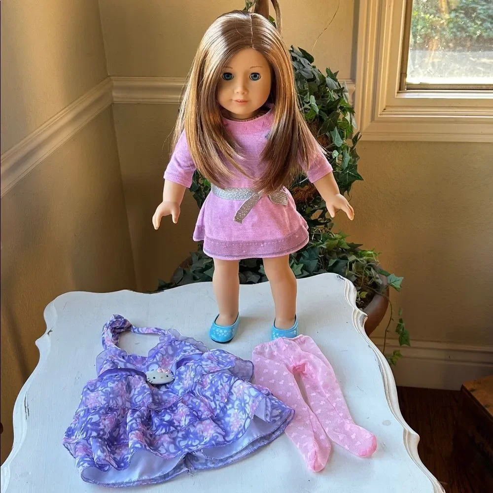 American Girl Doll Truly Me In Original Dress and Shoes. Excellent Condition